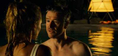 It doesn't matter, all right?
I... I love you, - White Lines