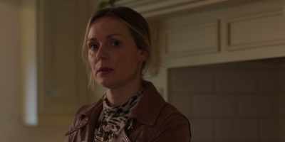 - It doesn't matter.
- More secrets. - The Light in the Hall