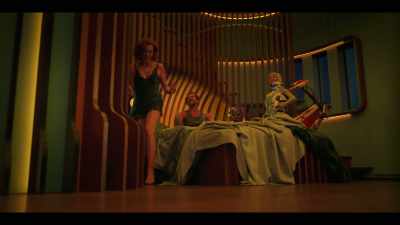 -It doesn't matter.
-No, Alice… - Bigbug