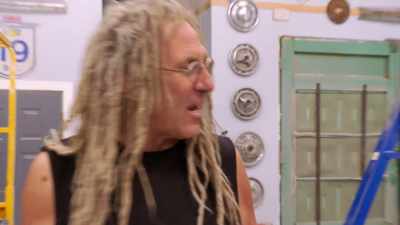 - It doesn't really matter.
- It does matter, it's 6,000 bucks, - Rust Valley Restorers