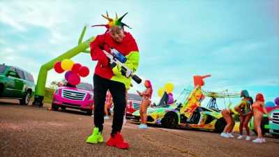 It doesn't seem
like people are - Supervillain: The Making of Tekashi 6ix9ine