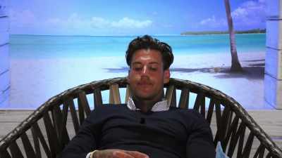 It feels a bit more deep
when I were with Malin
than it is with Olivia. - Love Island