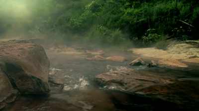 IT FEELS LIKE 100% HUMIDITY, - Expedition Mungo