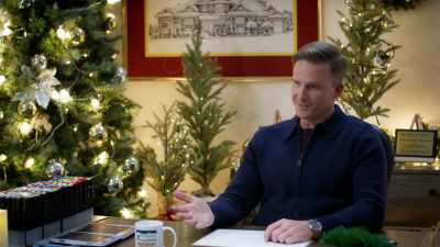 - "It was fun?"
- (both laughing) - Meet Me Under the Mistletoe