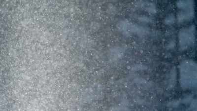 It gets so cold here that
water vapor crystallizes. - Yellowstone: One-Fifty