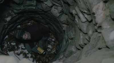 It goes down and out - Alien Worlds: Giants and Hybrids