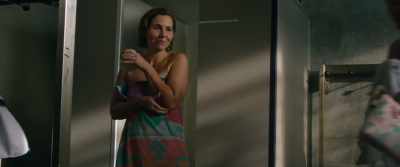 It goes on easy, smells amazing, - How to Please a Woman