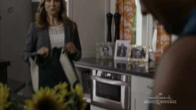 It got me thinking - Garage Sale Mystery: The Art of Murder