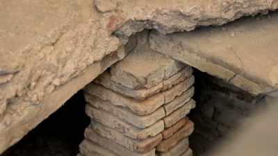 It was heated from
below by the floor heating. - Lost Treasures of Rome