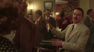It is hell working for a guy
who's smarter than his writers. - The Last Tycoon