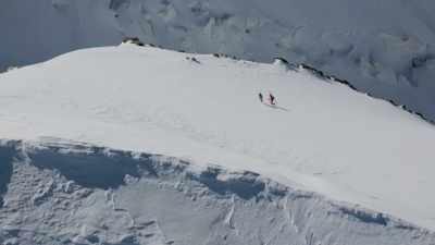 It was him who took me
to do that mountain. - Kilian Jornet, Path to Everest