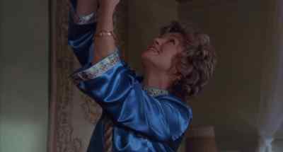 It holds me! I can climb it! - The Vault of Horror