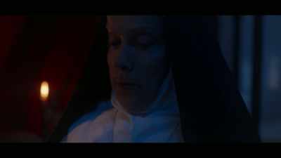 It hurts, Mother. - The Serpent Queen