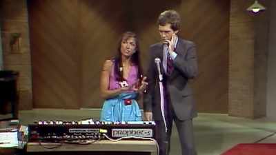 It has in it a vocoder,
a frequency follower, - This Is Pop