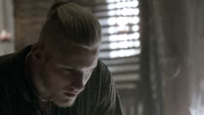 It is a girl. - Vikings