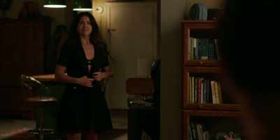 - It is.
- Okay, well, then let yourself be free. - I Want You Back