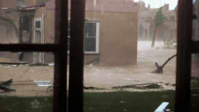 it-is-perhaps-the-earliest-known-storm-chasing-footage - America in Color