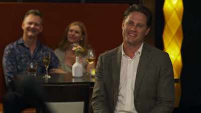 It was Jen and she was
raving about this guy, Rich. - A Wedding to Remember