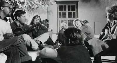 It was just a small group of artists - Marianne & Leonard: Words of Love