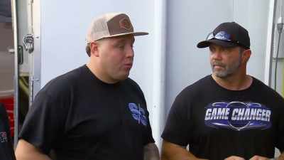 It just helps hold the rubber
down on our side, - Street Outlaws No Prep Kings Team Attack