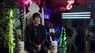 - It was just like, let's drive
to Albuquerque and see him. - Meow Wolf: Origin Story