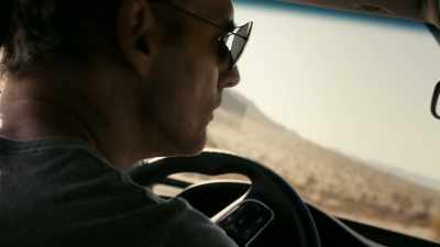 - It just seems so
uncharacteristic of him, - Dirty John