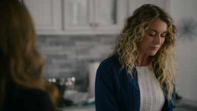 It just, it wasn't something
that I could really offer him. - Mr. Manhattan