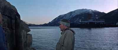 It left at 9:00. - The Heroes of Telemark