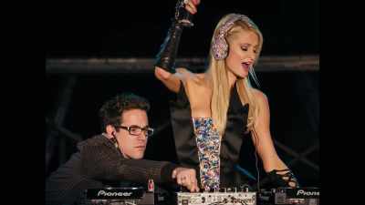  It was like,
"Paris wasn't DJ-ing. - This Is Paris