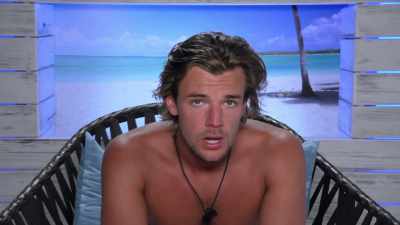 It was like reading
a fucking novel, - Love Island