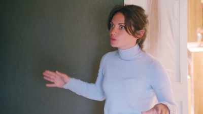 It looks so fantastic.
It makes this room,
actually look bigger. - Renovation Impossible