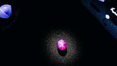 It looks like
a piece of candy. - History's Greatest Heists with Pierce Brosnan