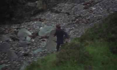 - It looks like...
- Mij. Mij! - Ring of Bright Water