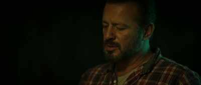 It looks so much pretty without
all that shit on your face. - Daddy's Girl
