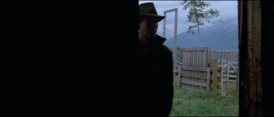 It looks safe Come on Come on It's empty - The Journey of Natty Gann