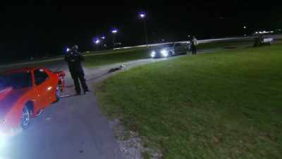 - It made a firework.
- Oh, yeah? - Street Outlaws No Prep Kings Team Attack