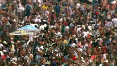 It was massive, so it's not easy
to find people if you got lost. - Woodstock 99: Peace Love and Rage