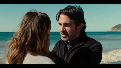 - It means that we gotta
stay tight. - Based on a True Story