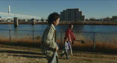 It means what it sounds like.
We all share the work. - Shoplifters