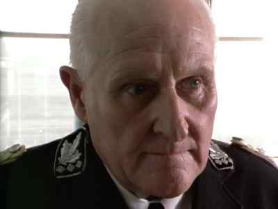 It must be arranged today.
Where will I meet you? - Fatherland