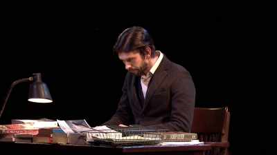 It must be by his death - National Theatre Live: Julius Caesar