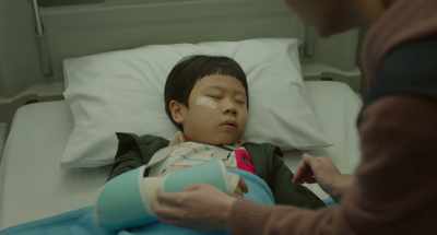 It must have hurt so much.
Poor baby. - Switch