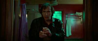 - It must have ricocheted off my wrist.
- And hit my leg. - White Noise