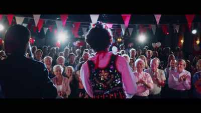 It is my privilege
to introduce the wonderful performer - The Polka King