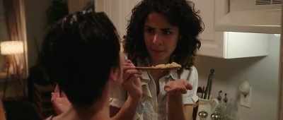 -It needs something.
-I don't know. - The Ring Thing