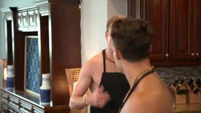 It is now time
to reveal your bottom two men - FBoy Island