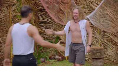 - It was obvious. (CHUCKLES)
Sorry, brother. Pretty obvious. - FBOY Island NZ