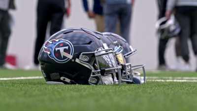 It is on the training field,
where Nate's knowledge - Nate Bargatze's Nashville Christmas