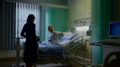 - It was only a sedative.
- Yeah. - The Rook