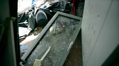 IT RAINED GLASS THROUGHOUT THE WHOLE CITY. - Strange Evidence